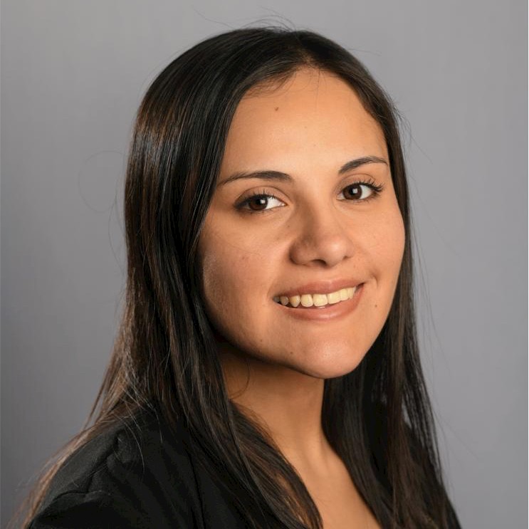 Dra. Alejandra Salinas Gallegos
